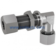 Elbow bulkhead coupling