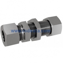 Straight bulkhead coupling